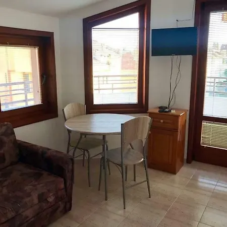 Apartmán студиа мансарда ненови *